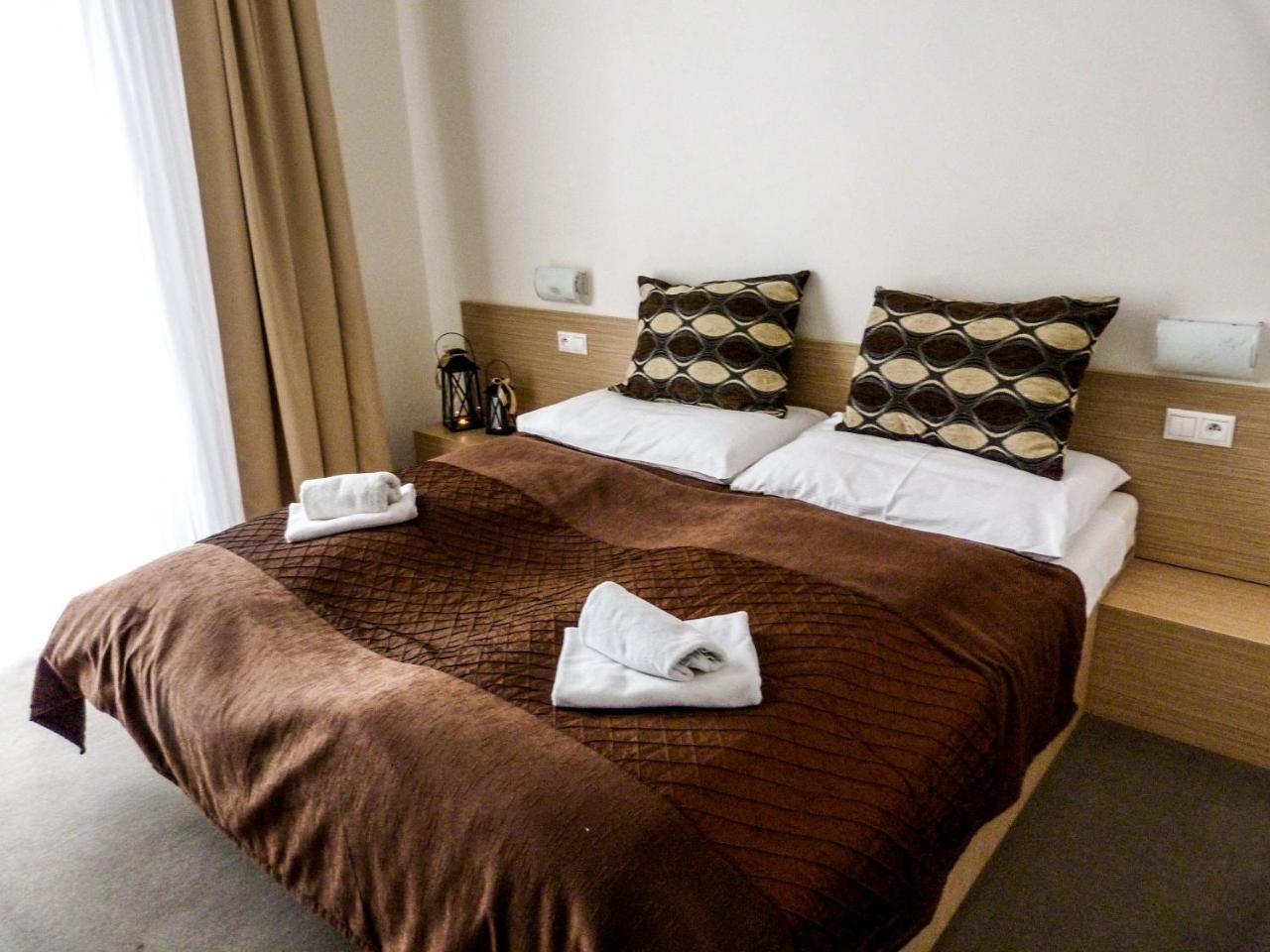 Elite Hotel Nová Dubnica Dış mekan fotoğraf